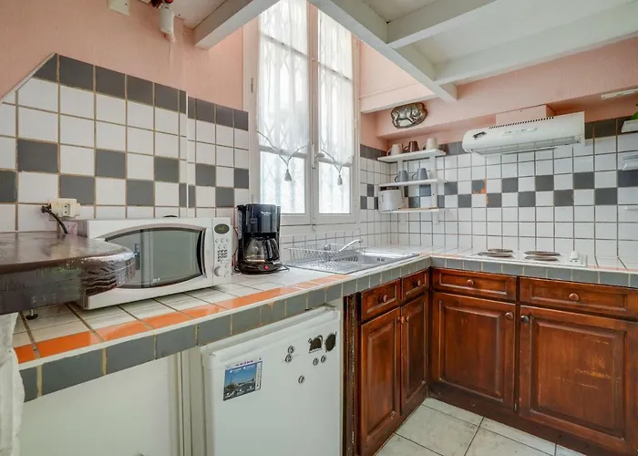 Id 216 Cosy Duplex Tour Eiffel Area باريس
